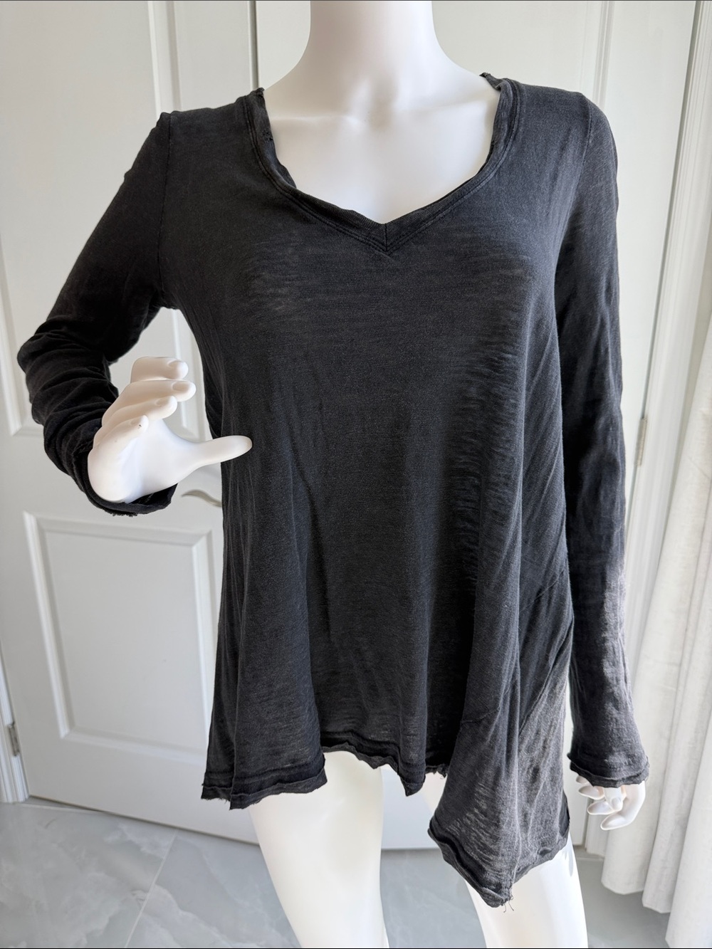 We The Free Black Raw-Edge V-Neck Long Sleeve Tee